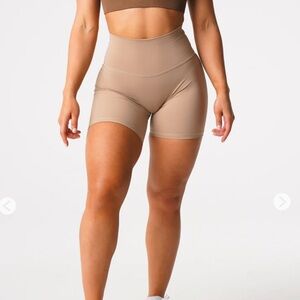 NVGTN Signature Shorts - Latte